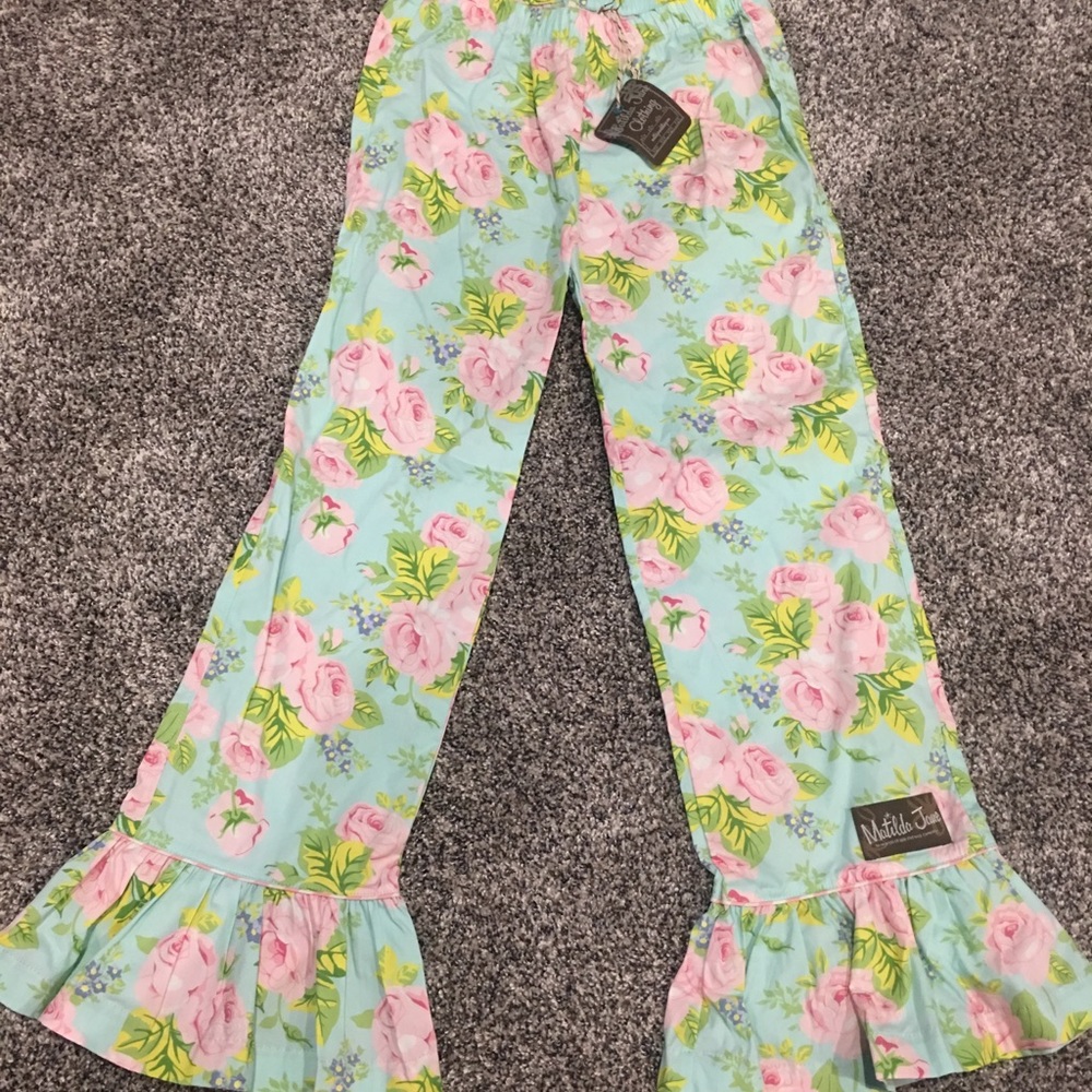Girls MJ ruffles